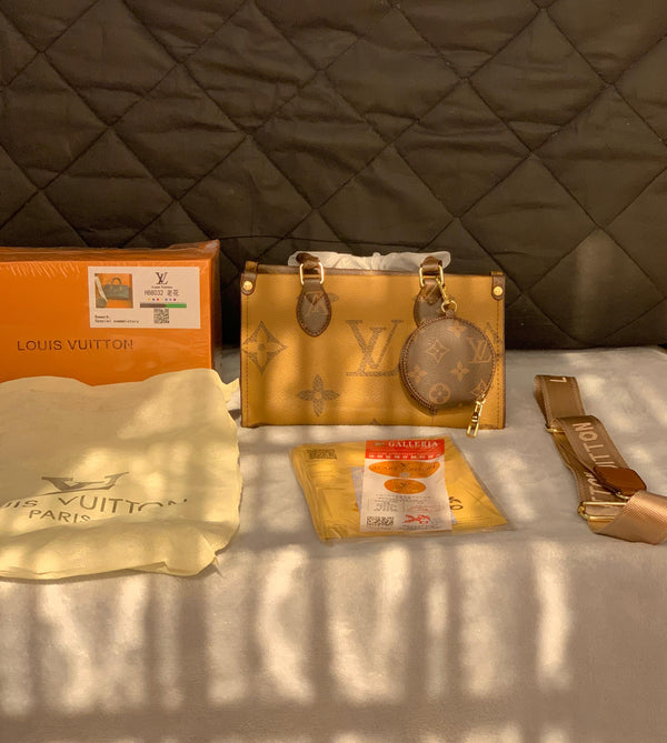 Louis Vuitton Shoulder Bag